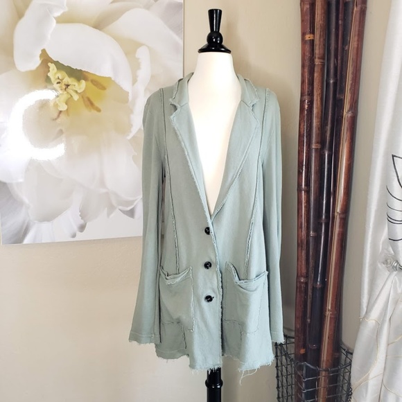 Treasure & Bond~Green Buttonup Distressed Cardigan - Picture 1 of 3